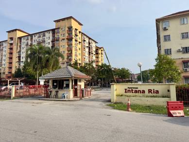 Apartment For Sale in Intana Ria