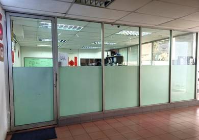 Retail space For Sale in OUG,KUL