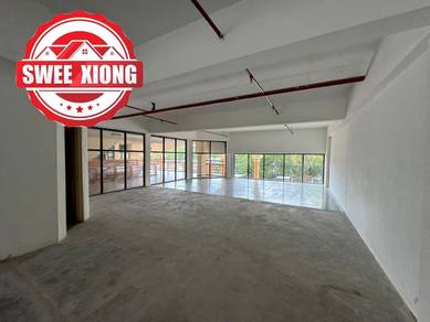 Shop lot For Rent in Batu Ferringhi,PNG