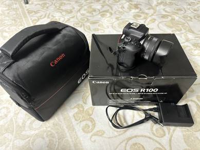 Camera Canon EOS R100