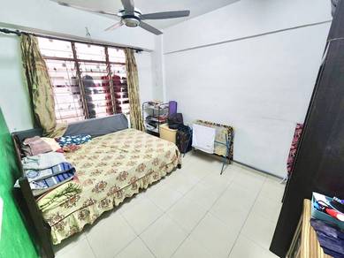Apartment For Sale in Desa Mentari
