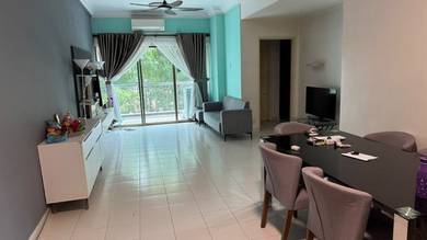 Apartment For Rent in Danga View Apartment
