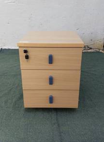 YE43BP Laci Mobil 3 Drawers Mobile Pedestal Maple