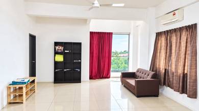 Condominium For Rent in Mahkota Garden