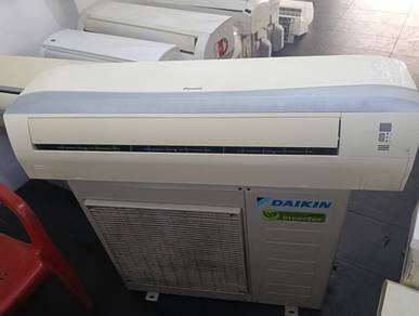 2.5HP Daikin inverter R410A Air Cond