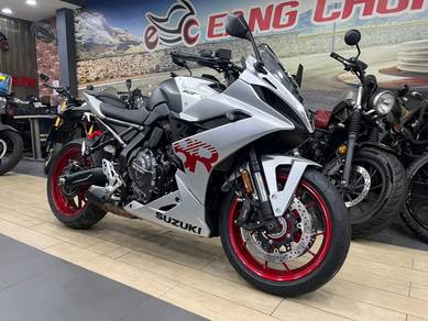 Suzuki GSX-8R