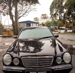 Mercedes Benz 200E in Setapak, KUL