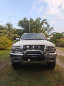 Toyota Hilux SR TURBO in Tuaran, SBH