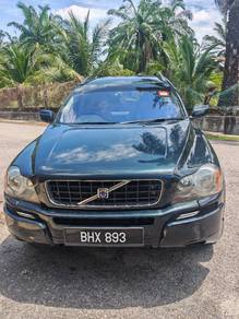 Volvo XC90 T in Lumut, PRK