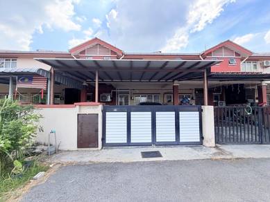 1.5-storey Terraced House For Sale in Nilai,NSN