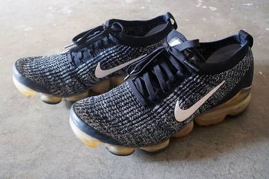 Nike Air Vapor Max Vapormax Flyknit US8.5 UK7.5