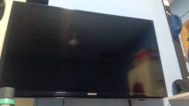 nak jual lcd samsung 42"
