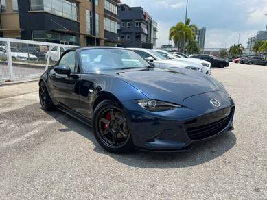 2021 Mazda Roadster S LEATHER PACKAGE