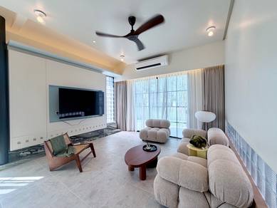 Semi-Detached House in Cheng,MLK
