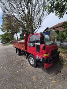 lori DAIHATSU 2 TAN RIGID UNTUK DIJUAL