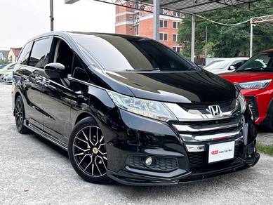 Honda Odyssey EXV in Seri Kembangan, SGR