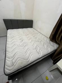 Queen bed nak letgo