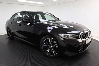 BMW 330i 30i M SPORT in Johor Bahru, JHR