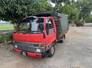 toyota dyna hiace diesel