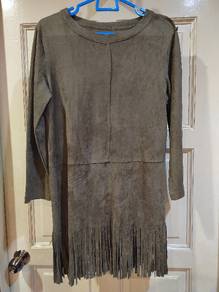 tassel velvet top