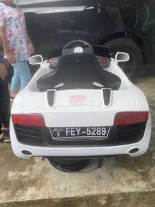 electric car kid (kereta elektrik budak)