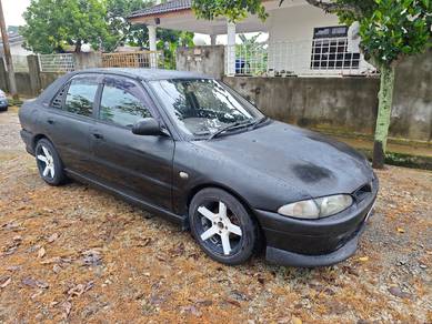 Proton Wira GLi A/B SE in Batu Pahat, JHR