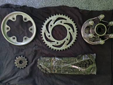 hub sprocket y16