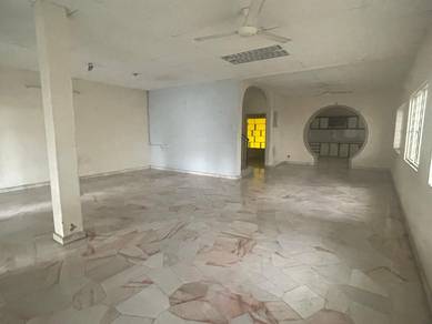 Semi-Detached House For Sale in Greenlane,PNG