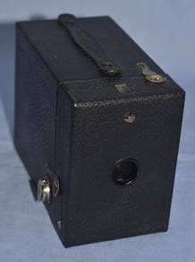Antique Kodak No.2 Cartridge Hawk-eye Box Camera