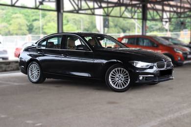 BMW 318i 18 i LUXURY (CKD) in Puchong, KUL