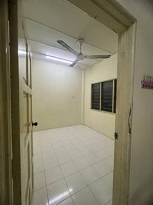Flat For Sale in Bandar Baru Ampang