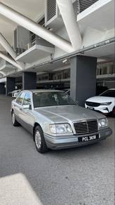 Mercedes Benz 230E in Butterworth, PNG