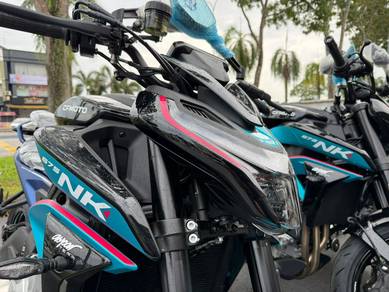 CFMOTO 675NK