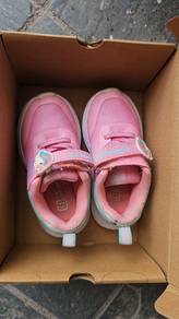 Children’s Shoes for Sale 👟
