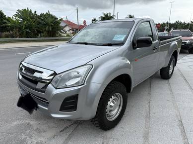 Isuzu D-Max 4X4 in Kota Kemuning, SGR