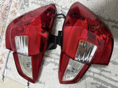 lampu belakang myvi gen 3