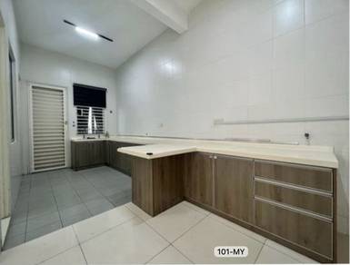 Semi-Detached House For Sale in Klang,SGR