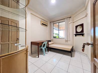 Room in Kota Kinabalu, SBH