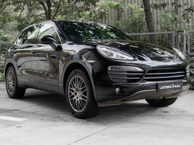 2012 Porsche Cayenne S S