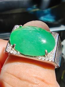 Giok Jadeite Jed "Hijau Buah" Gred Ais Burma Asli