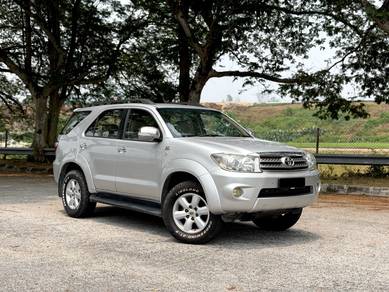 2009 Toyota Fortuner V
