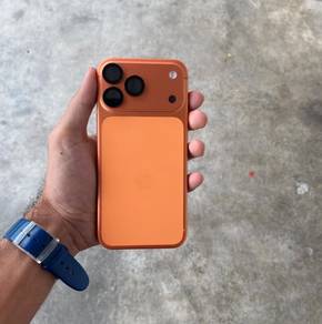 iPhone 17 Pro Max Cosmic Orange 256GB