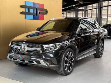 Mercedes Benz GLC200 200 in Salak Selatan, KUL