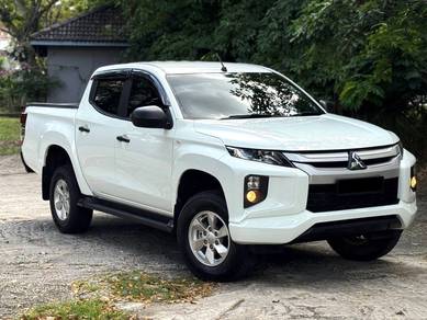 Mitsubishi Triton VGT in Sungai Besi, KUL