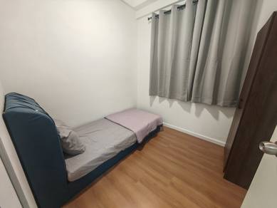 Room in Selayang, SGR