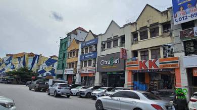 Shop lot For Rent in Balakong,SGR