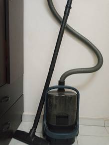 vacuum cleaner
