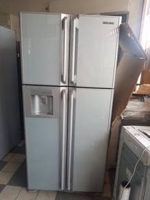 Side by Side Ice Refrigerator Fridge Hitachi