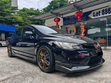 Honda Civic Type R TYPE R in Kuchai Lama, KUL