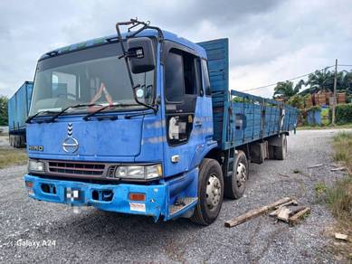 Hino profia